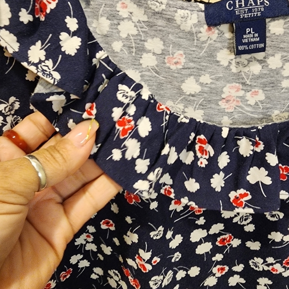 Chaps navy floral ruffled neck sleeveless 100% cotton size PL - Picture 2 of 9